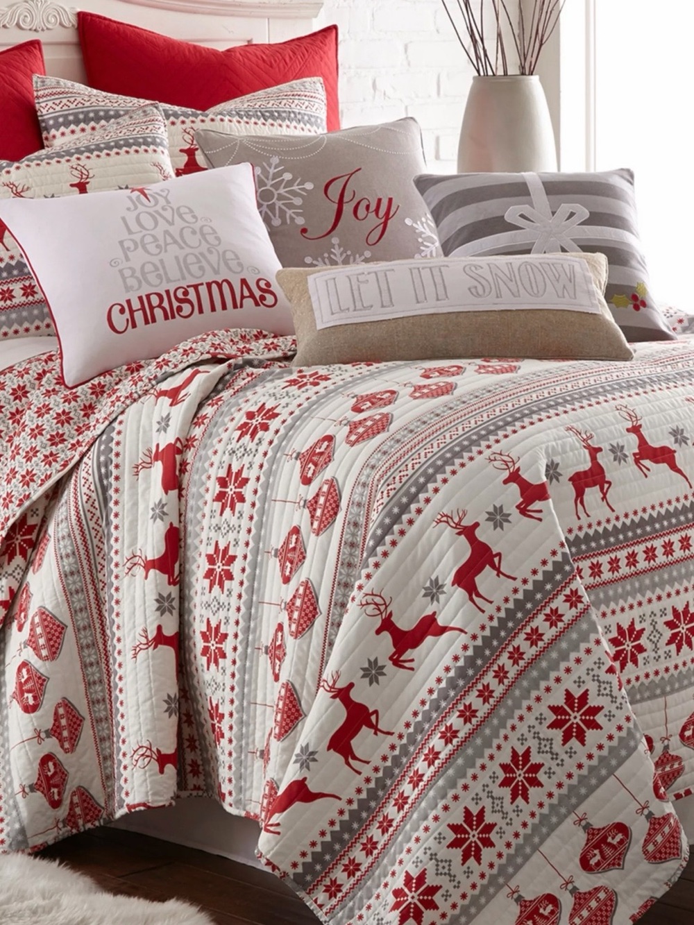 Levtex King Home Silent Night Fair Isle Reversible Snowflake Quilt & Pillow Set